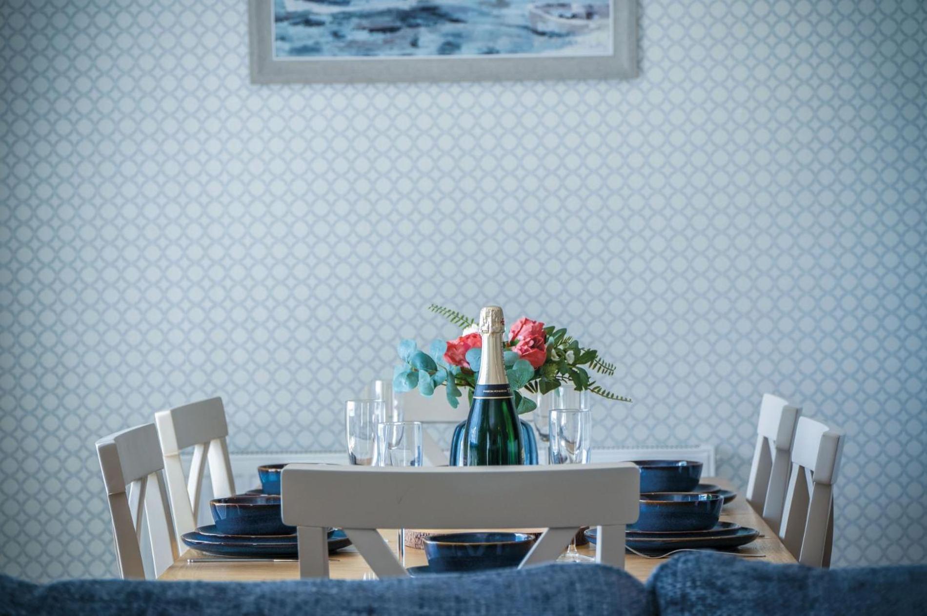 Haven View - 2 Bedroom Apartment - ミルフォード・ヘブン エクステリア 写真